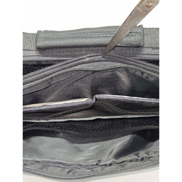 Targus Portable DVD Player Travel Case Bag Black and Gray - Picture 7 of 16